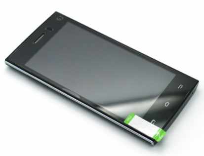 Smartphone Szenio Syreni 45qcb